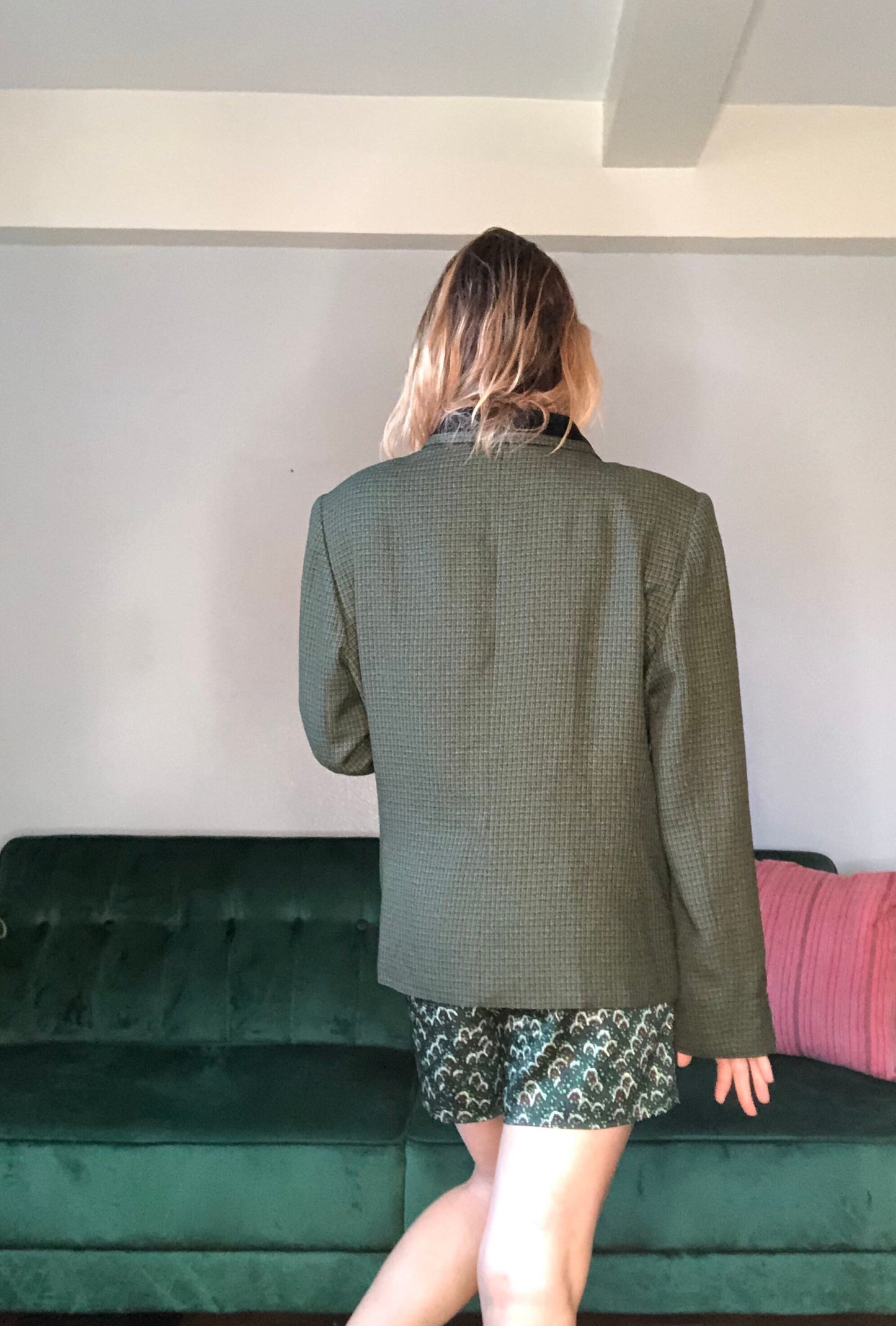 Elegant Green Plaid Suit w Black Velvet Trim, Size 16