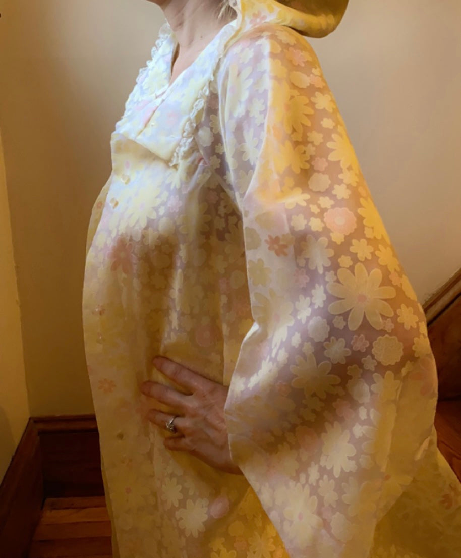 Eyeful floral dressing gown/robe