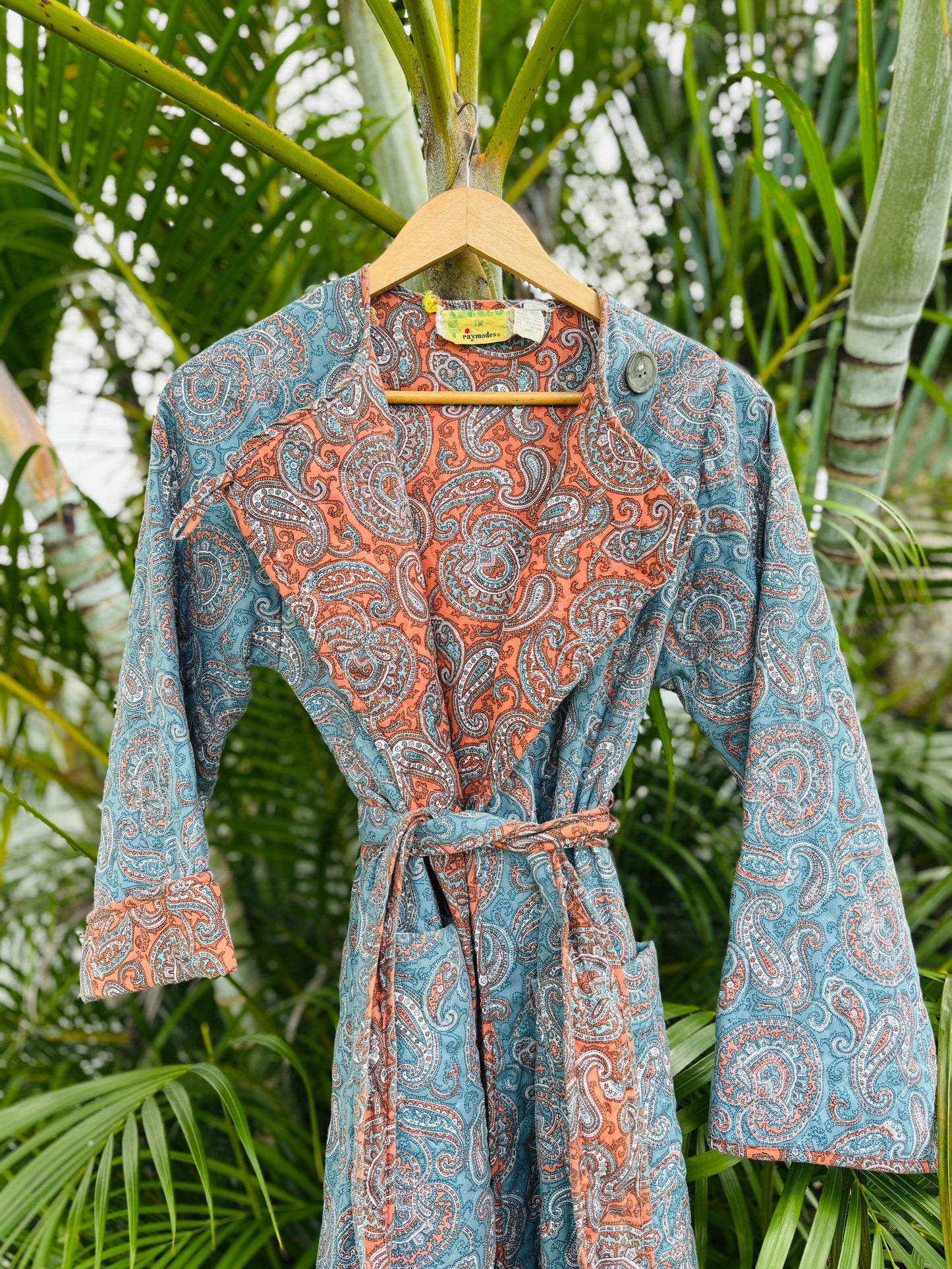 1970s Quilted Paisley Jacket Robe