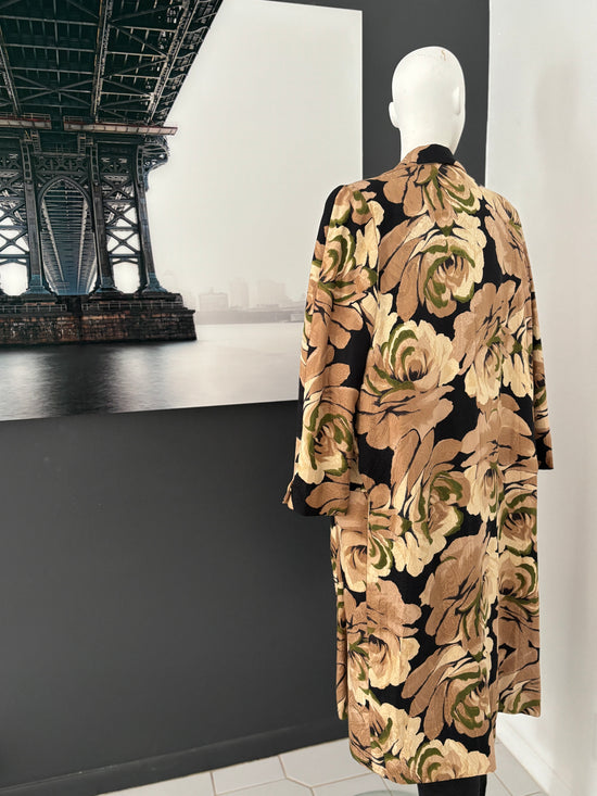 Bill Blass 1980s Silk Paisley Coat – Worn by Iman on the Runway