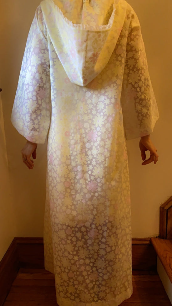 Eyeful floral dressing gown/robe