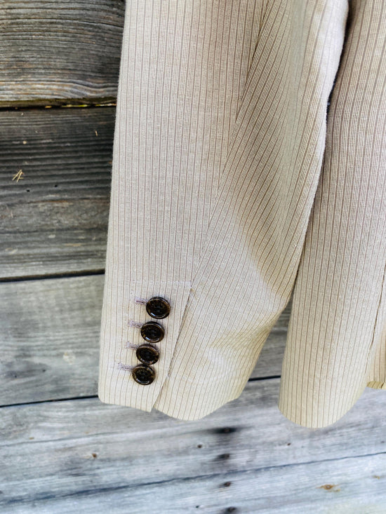 Classic Burberry Women’s Blazer, Made in Japan