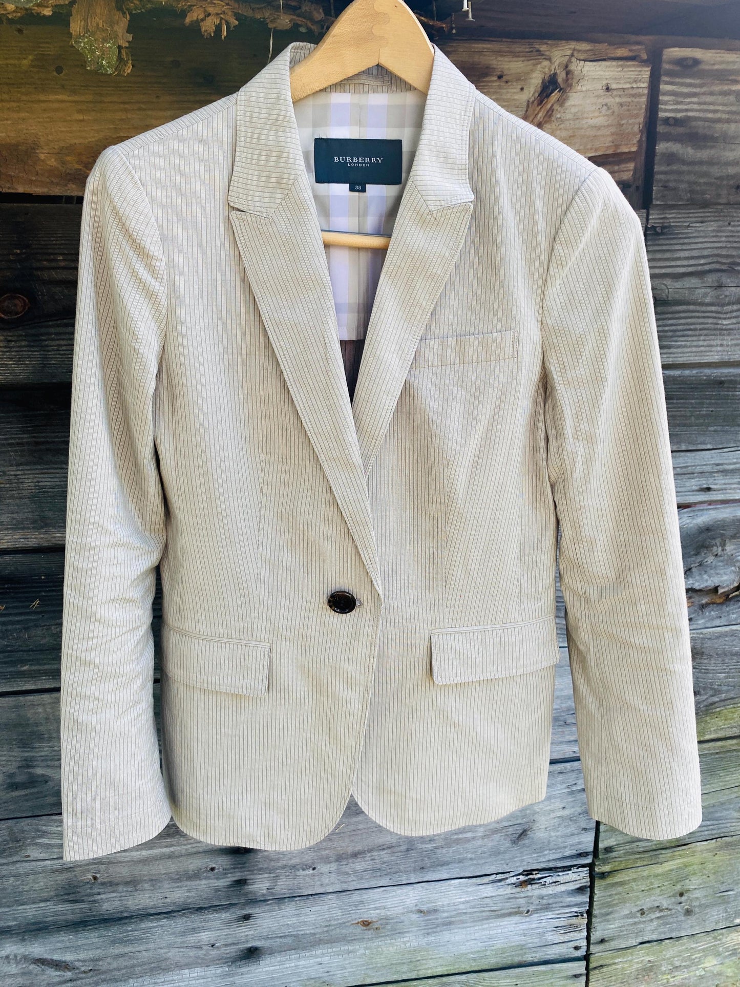 Classic Burberry Women’s Blazer, Made in Japan