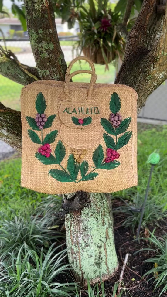 Load and play video in Gallery viewer, Rare Large Acapulco Beach Bag, 20 x 20”
