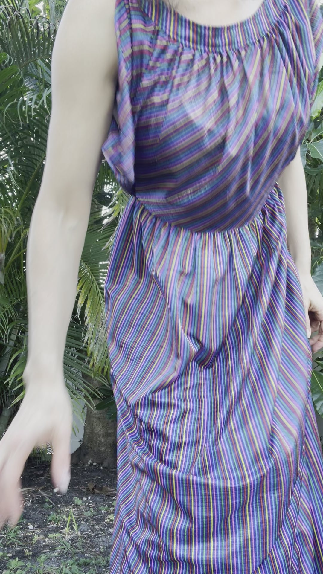 Load and play video in Gallery viewer, 70s Givenchy Resort Dress w Matching Scarf
