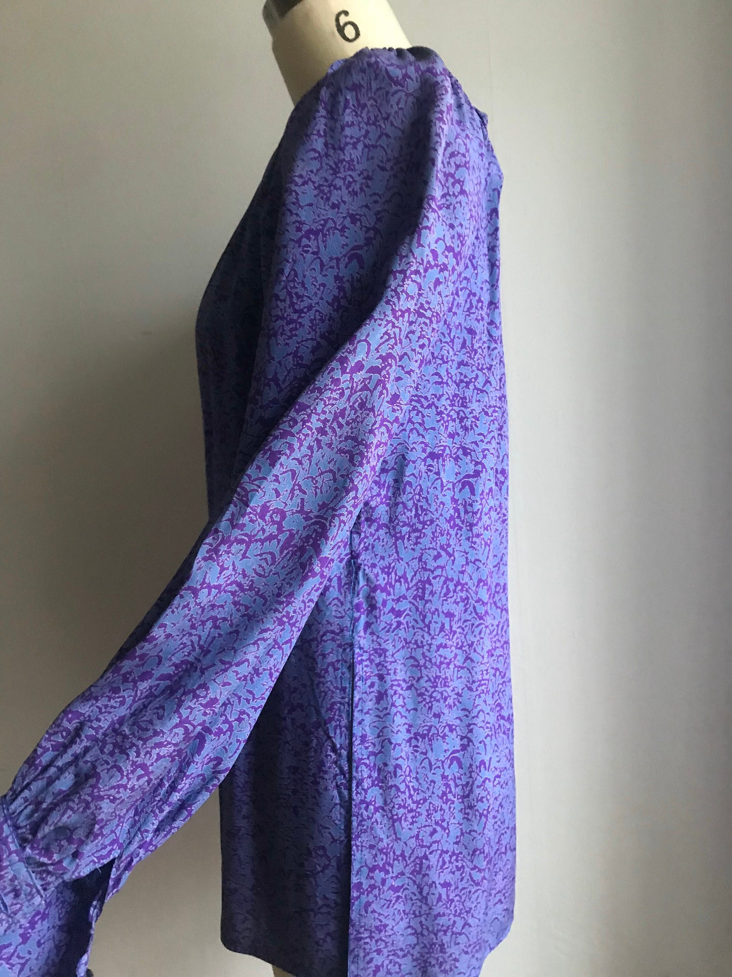 Rare Guy LaRoche Silk Blouse and Skirt Set, Size Small, Waist 26"