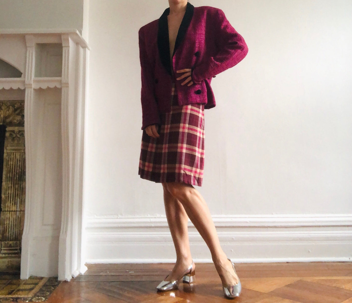 CLUELESS Cassant wool blend blazer with velvet trim, size medium